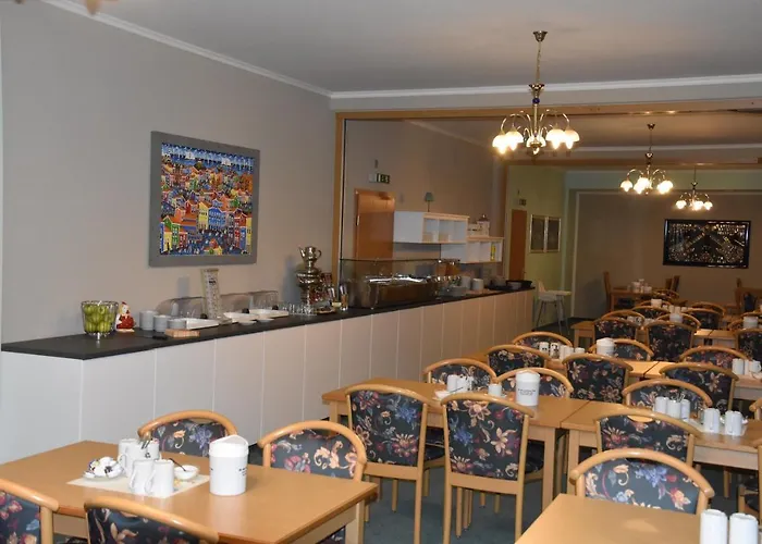Hotel Zum Gesundbrunnen 3*